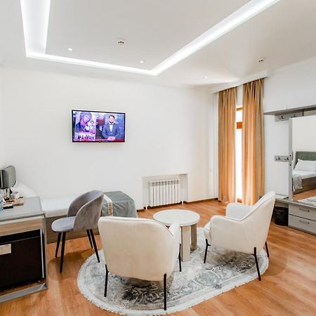 Registon Saroy Hotel Samarkand Exterior foto