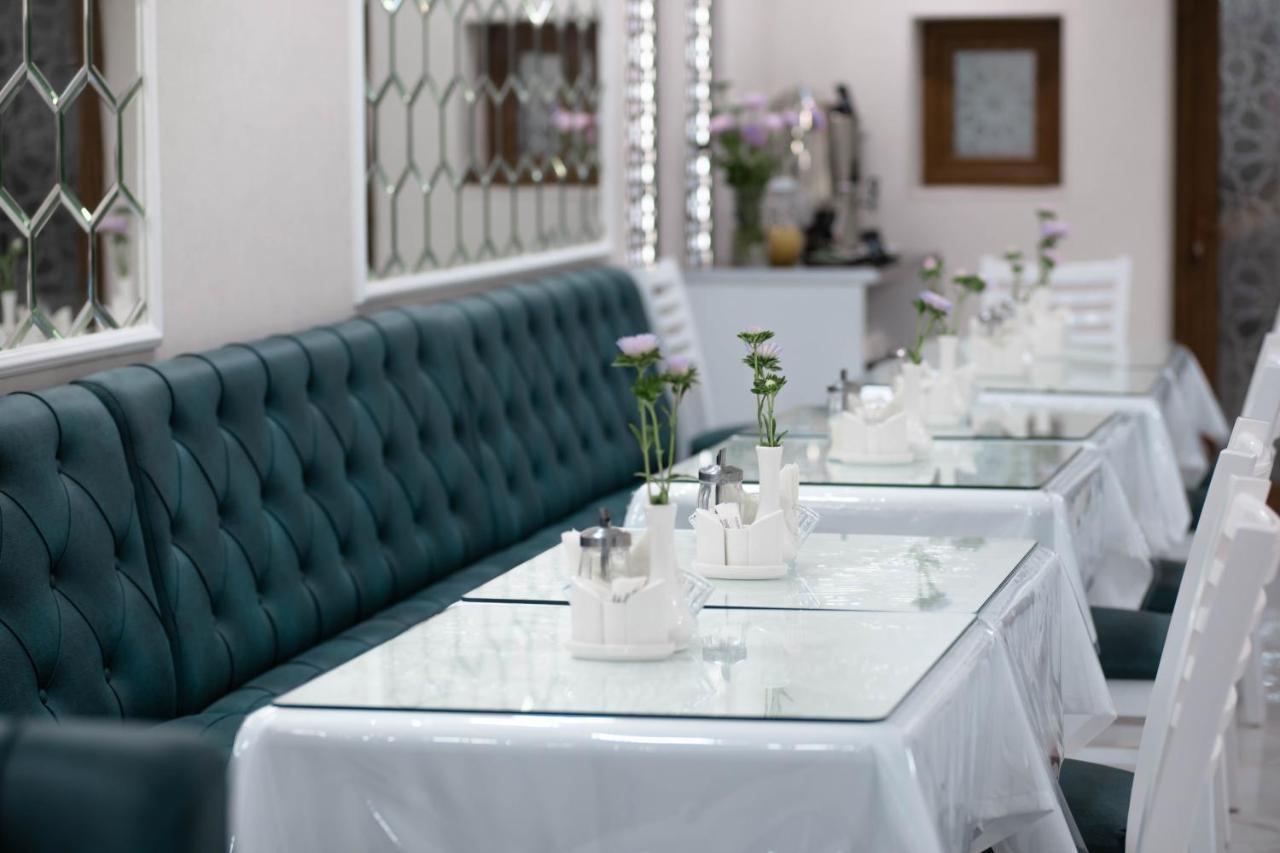 Registon Saroy Hotel Samarkand Exterior foto