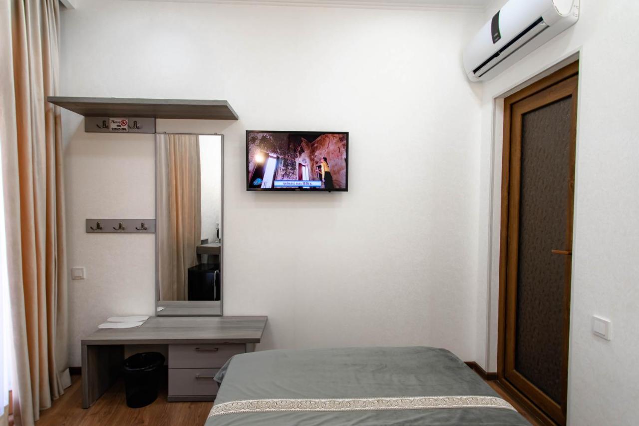 Registon Saroy Hotel Samarkand Exterior foto